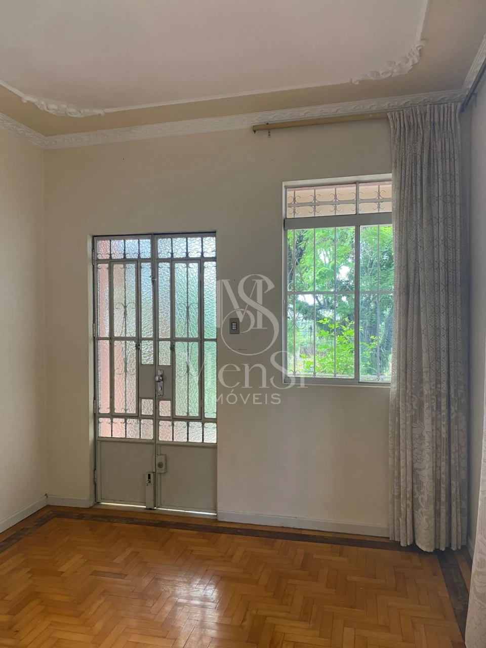 Casa 4 dormitórios - Porto Alegre