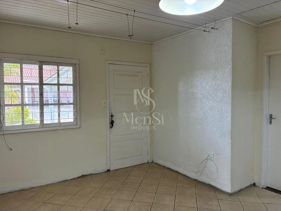Casa 2 dormitórios em condomínio - Gravataí