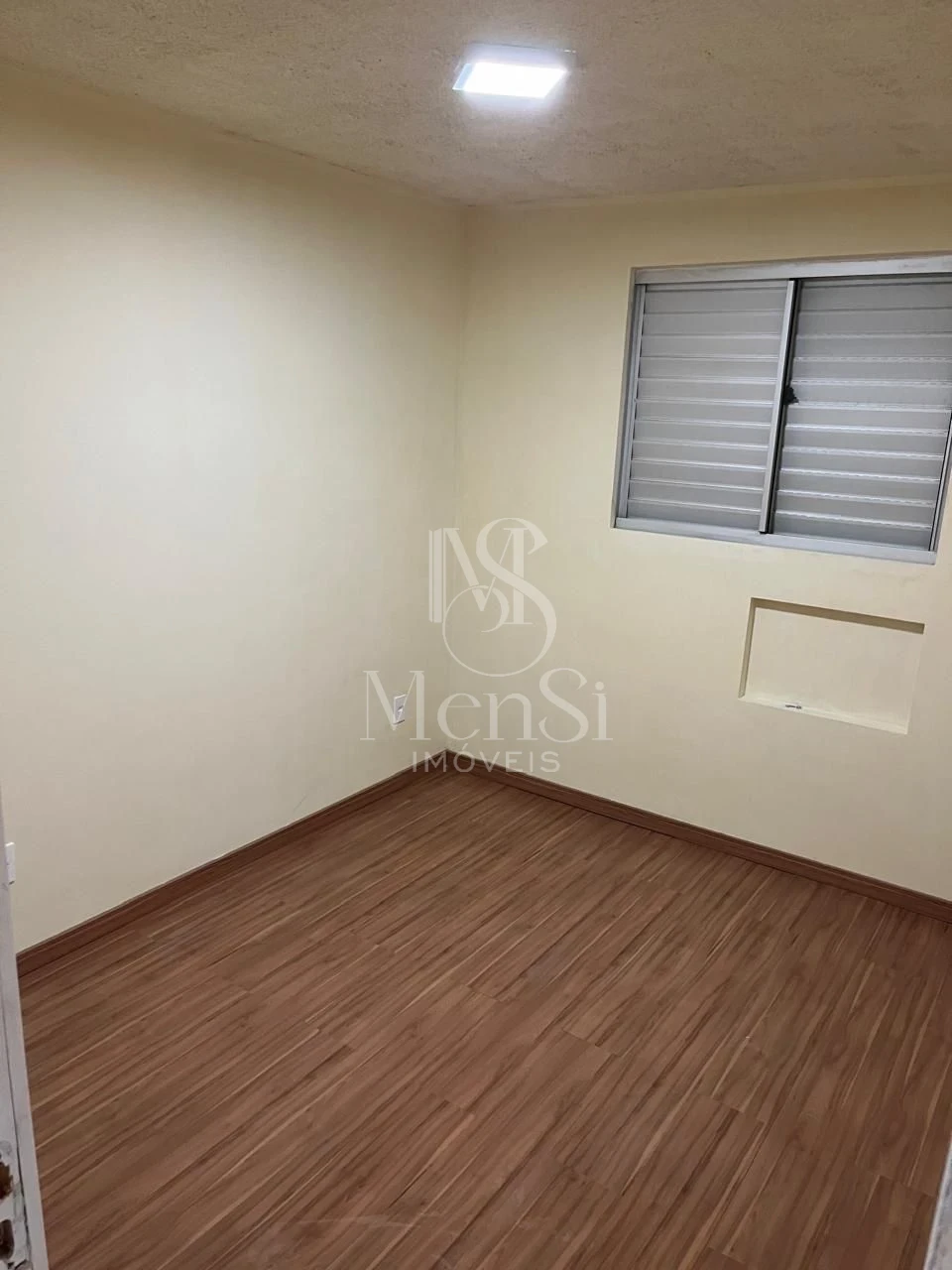 Apartamento 2 dormitórios - Cachoeirinha