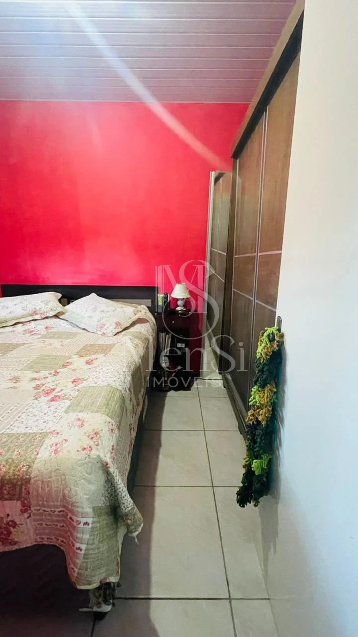 Casa 2 dormitórios - Cachoeirinha