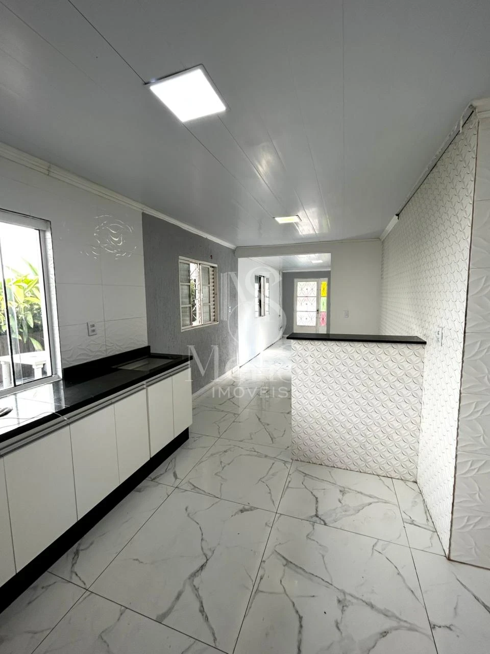 Casa 2 dormitórios - Cachoeirinha
