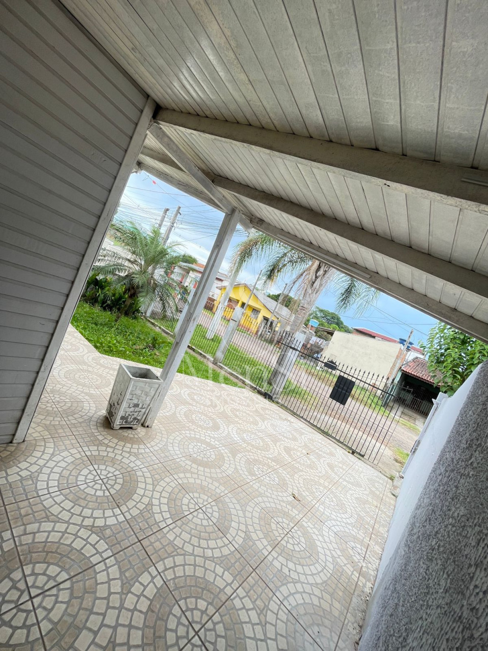 CASA MISTA PARA LOCAÇÃO SAO VICENTE