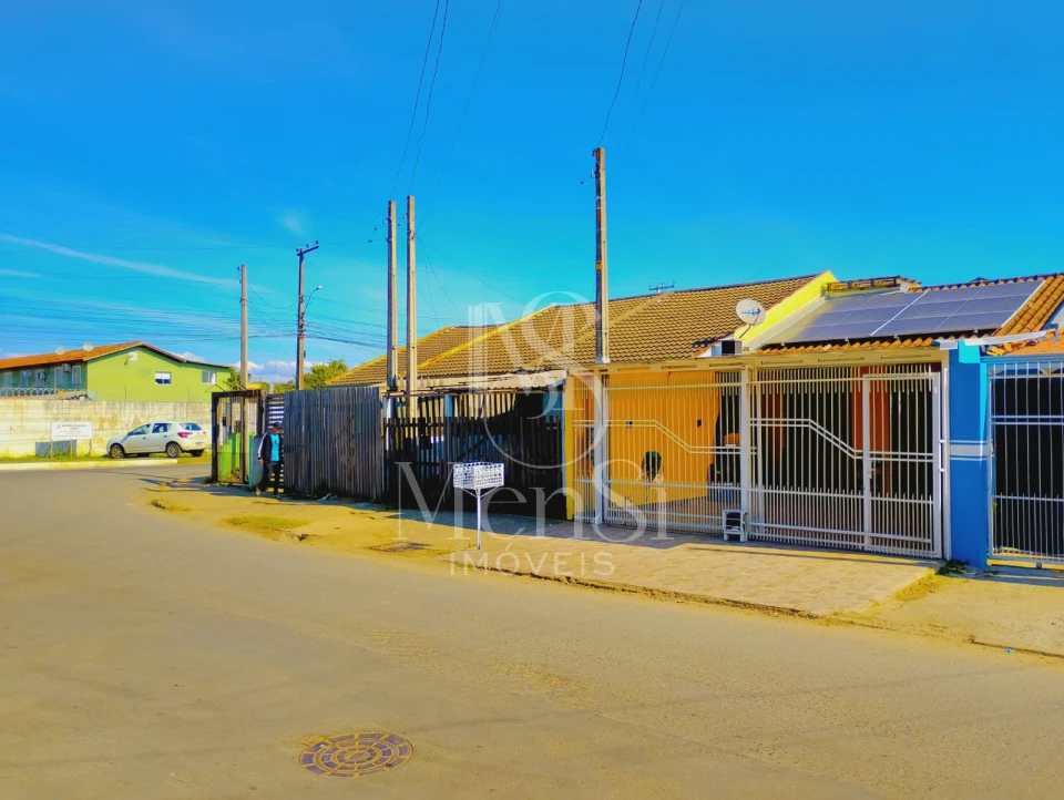 Casa 2 dormitórios - Cachoeirinha