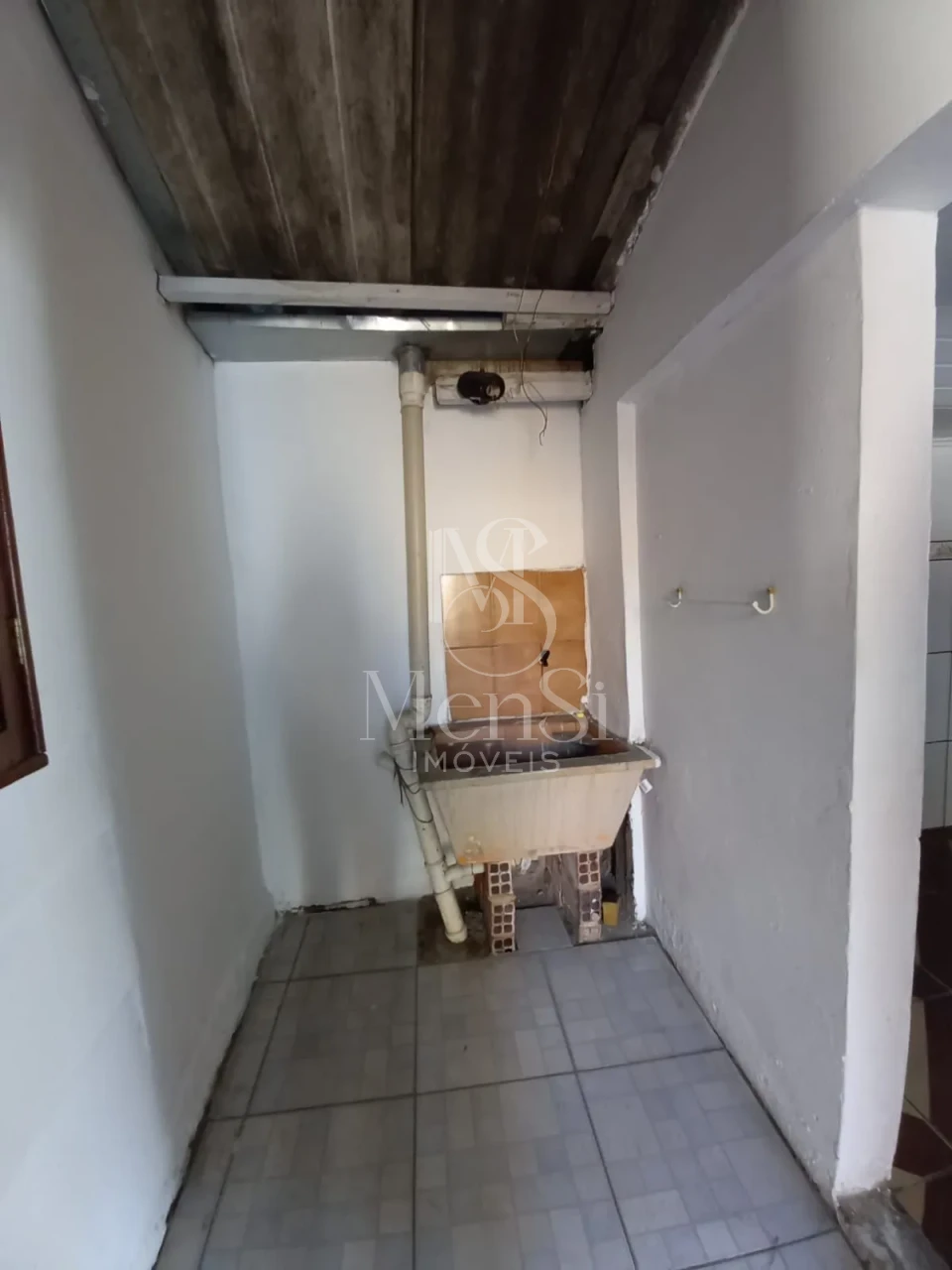 Casa 2 dormitórios - Gravatai