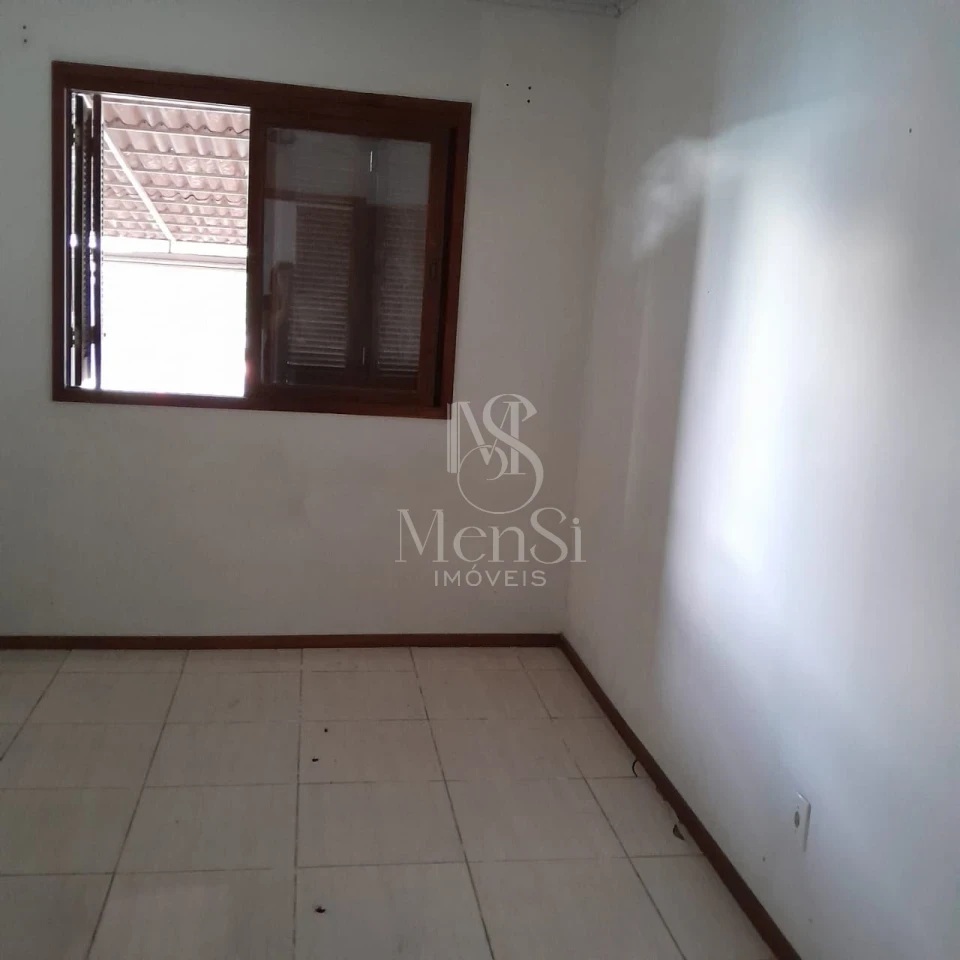 Casa 2 dormitórios - Cachoeirinha