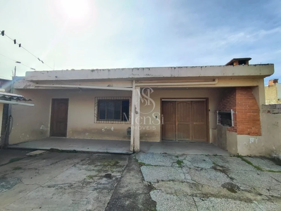 Casa 2 dormitórios - Cachoeirinha