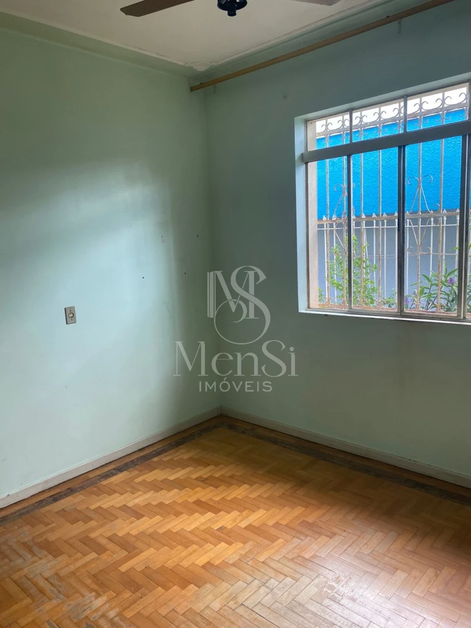 Casa 4 dormitórios - Porto Alegre