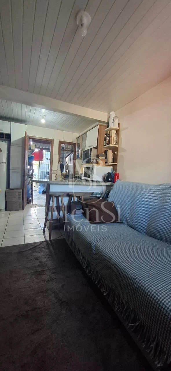 Casa 2 dormitórios - Cachoeirinha