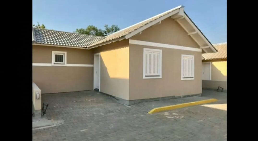 Casa 2 dormitórios Bairro Novo Mundo- Gravatai