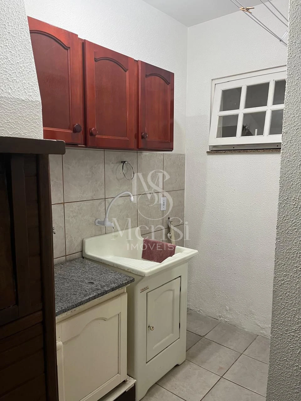 Sobrado 2 dormitórios - Gravatai