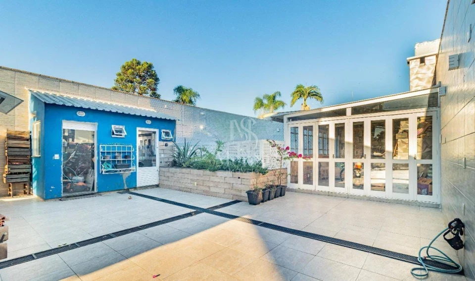 Sobrado 3 dormitórios - Cachoeirinha