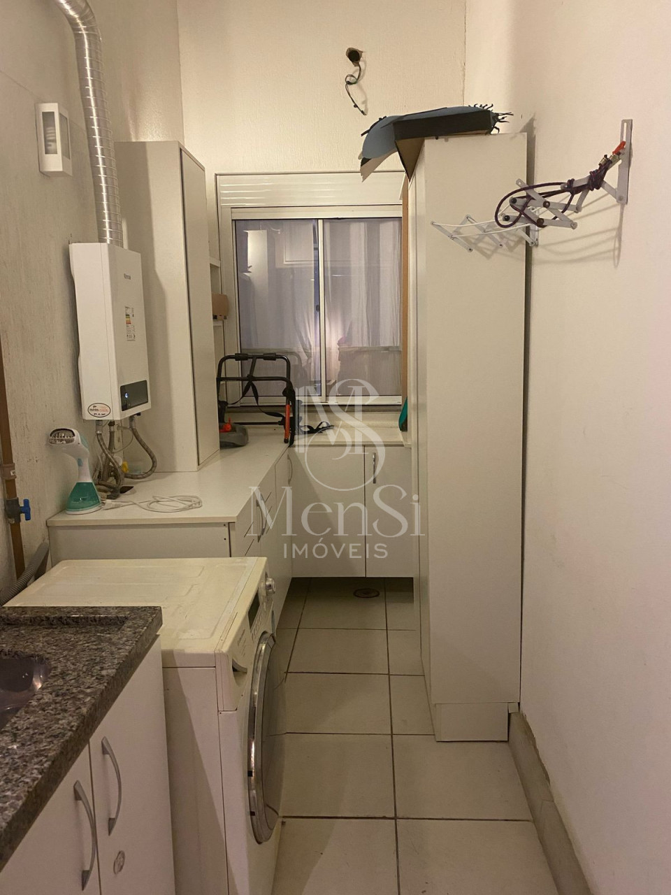 Casa a venda com 2 dormitórios