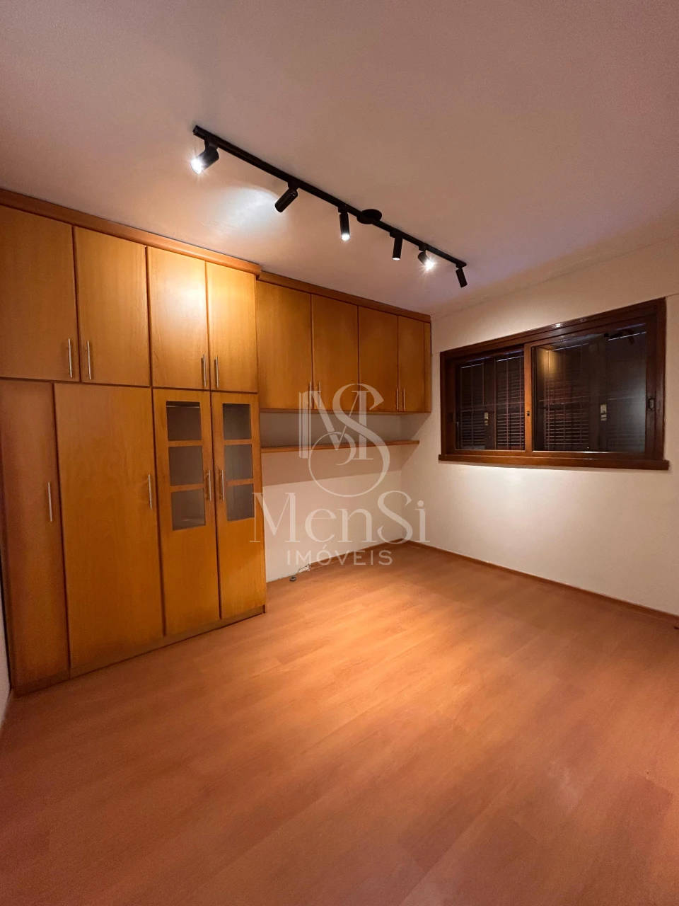 Casa 3 dormitórios - Gravatai