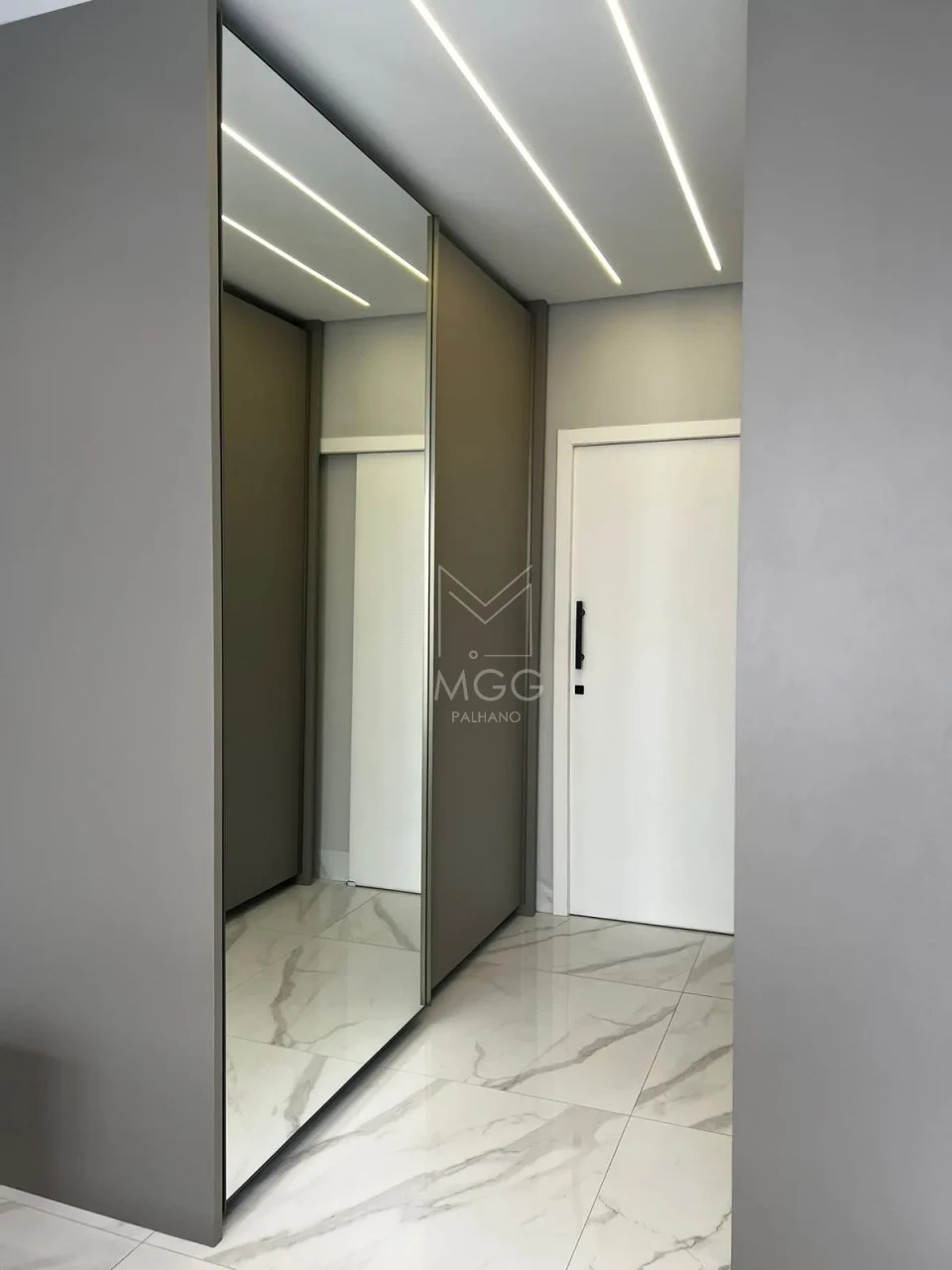 CASA CONDOMÍNIO BELLEVIE