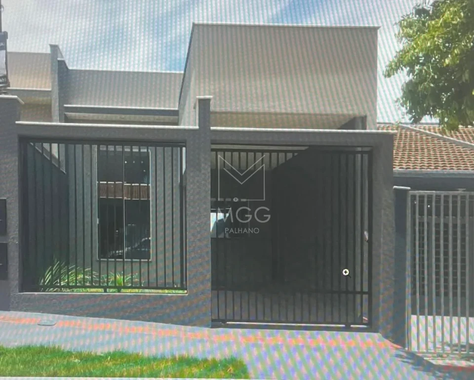 Casa à venda - Jardim Universitário