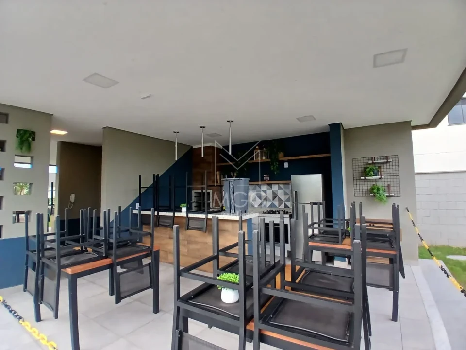 APARTAMENTO RESIDENCIAL EVER