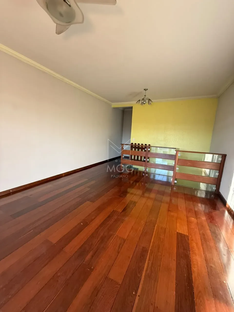 CASA SOBRELOJA . JARDIM IMAGAWA. LOCAÇÃO