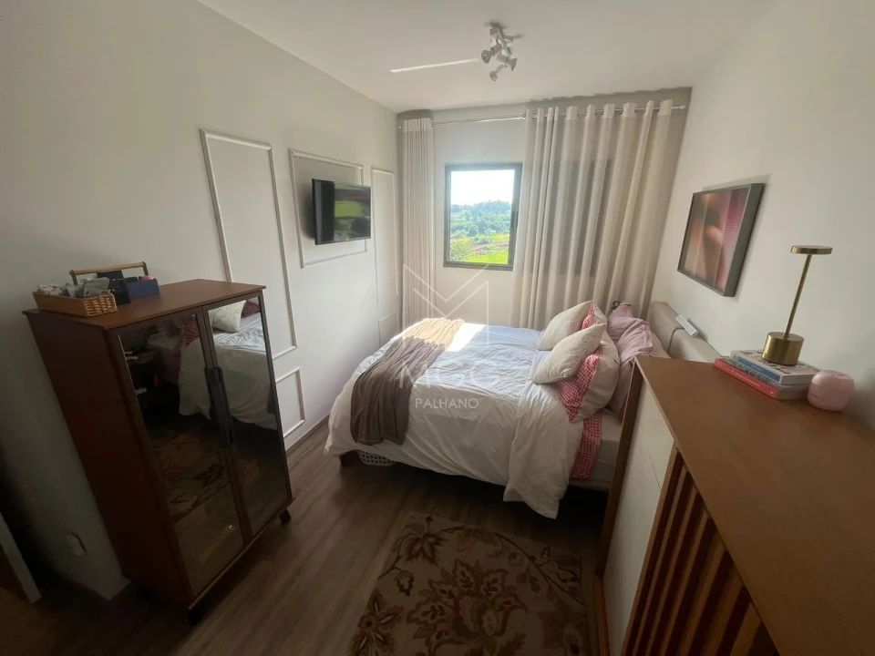 APARTAMENTO EDIFÍCIO CARMEL