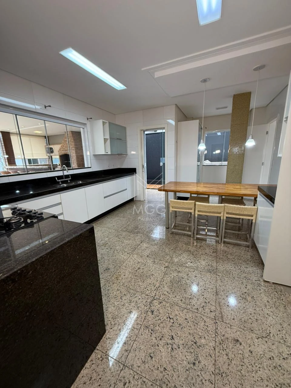 Condomínio Royal Tennis