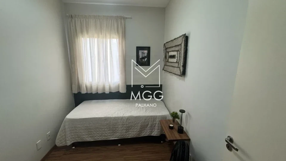 APARTAMENTO EDIFÍCIO PIAZZA DI ROMA