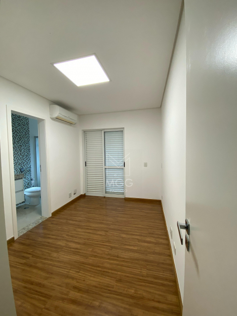 Casa condomínio Alphaville 2