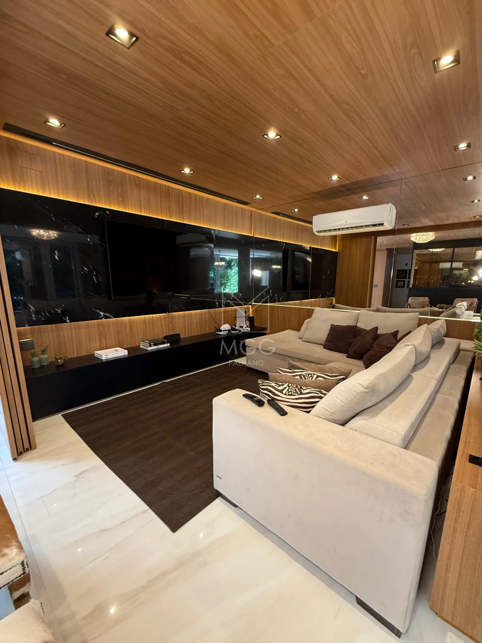 Condomínio Royal Forest