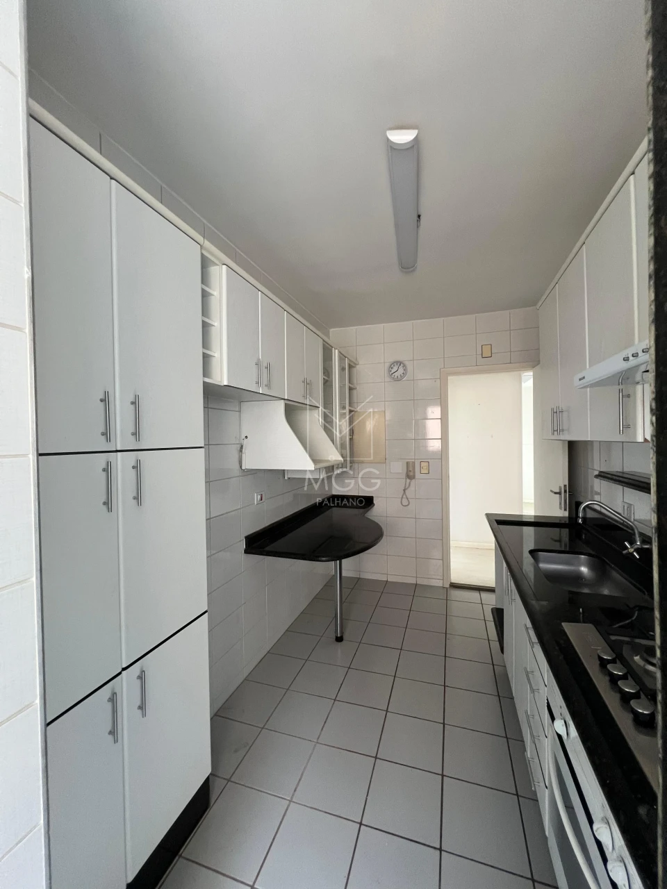APARTAMENTO EDIFÍCIO PORTOBELLO