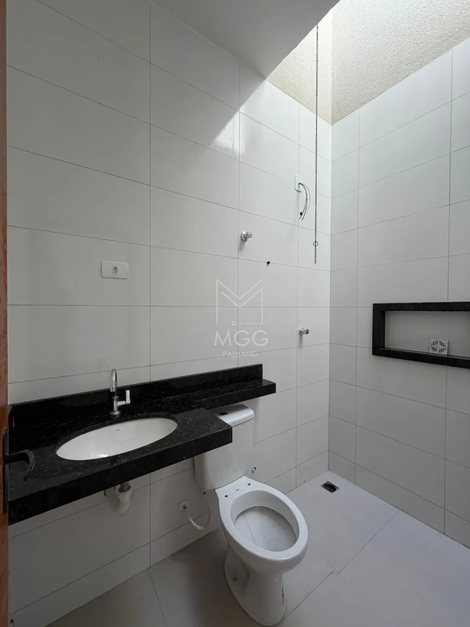 CASA GEMINADA RESIDENCIAL MARIETA