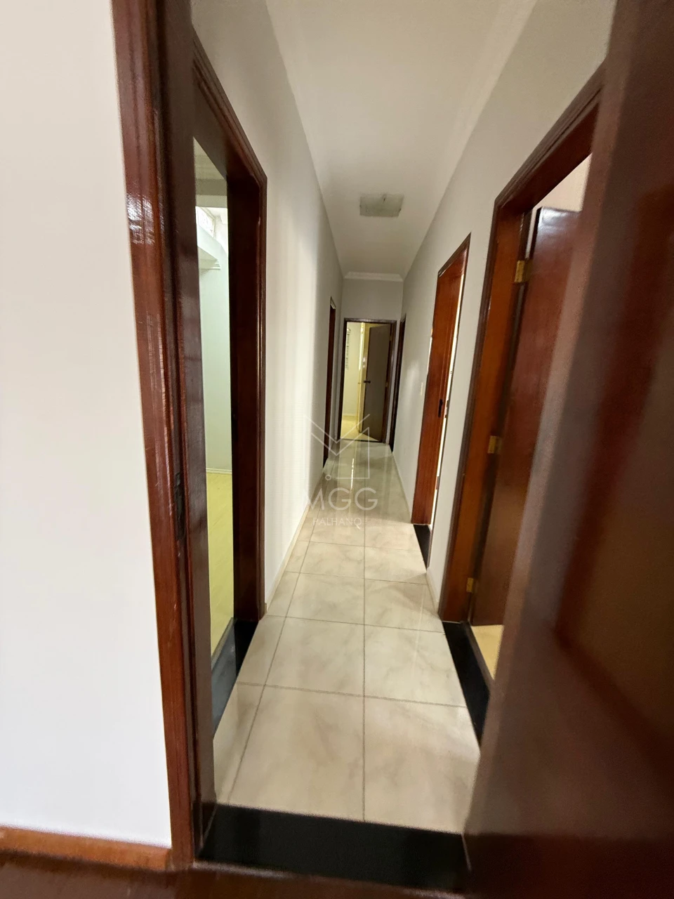 CASA COMERCIAL OU RESIDENCIAL RUA PARANAGUÁ
