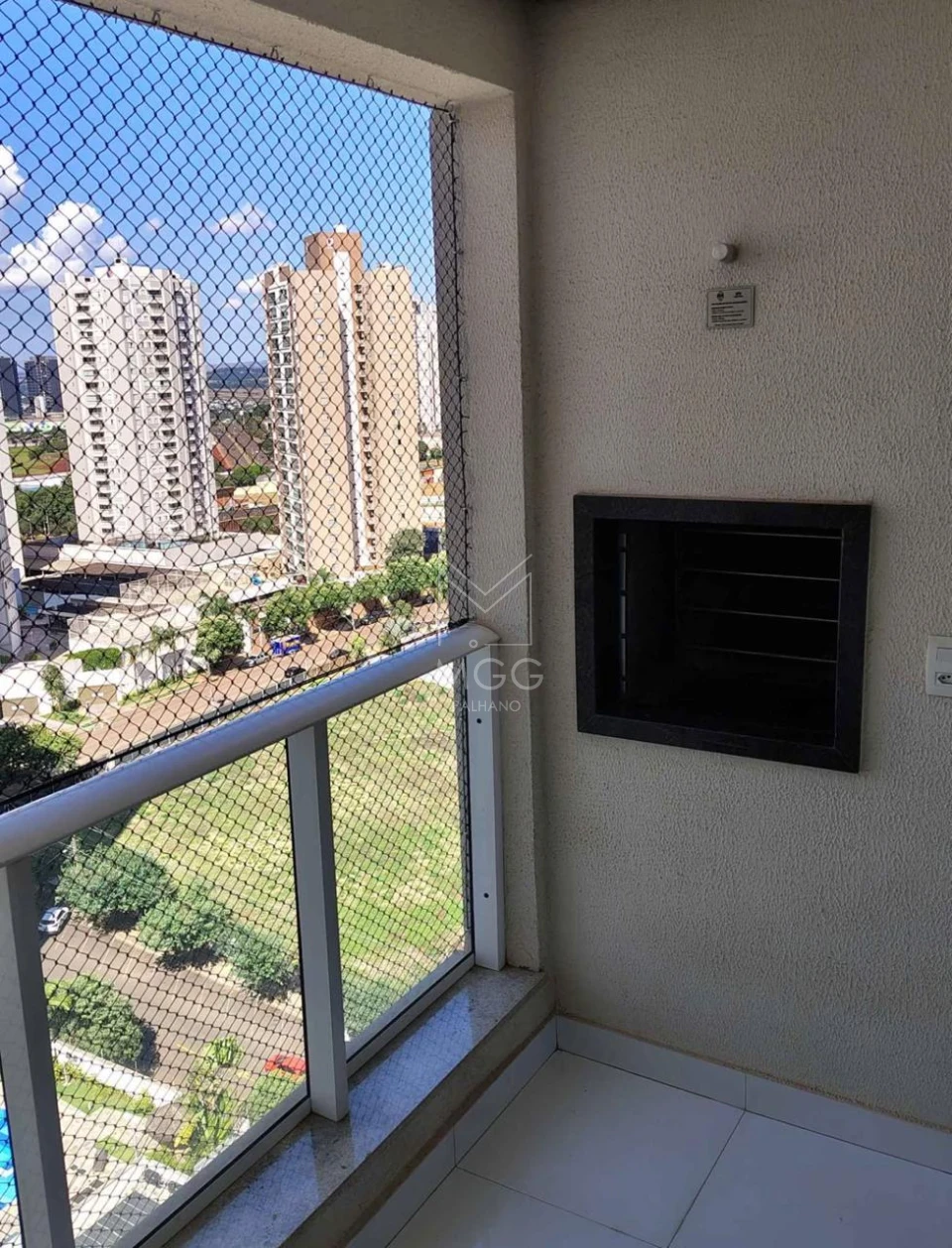 APARTAMENTO CONDOMÍNIO MAX LIVING