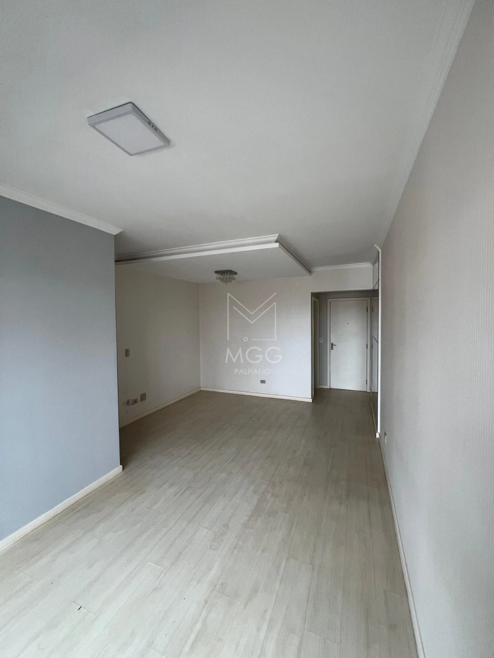 APARTAMENTO EDIFÍCIO PORTOBELLO