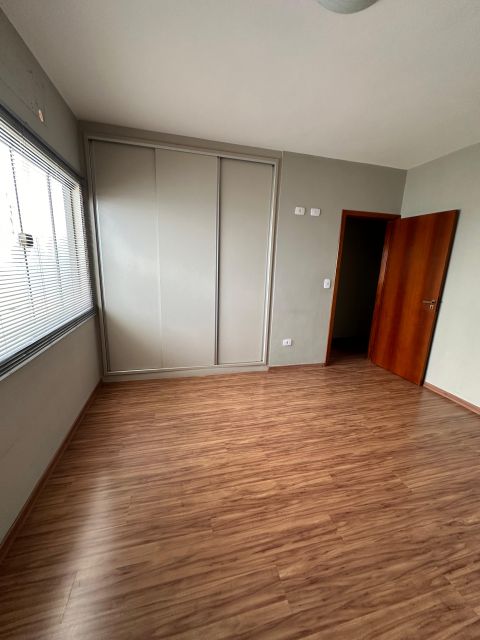 Casa - Condomínio Royal Forest