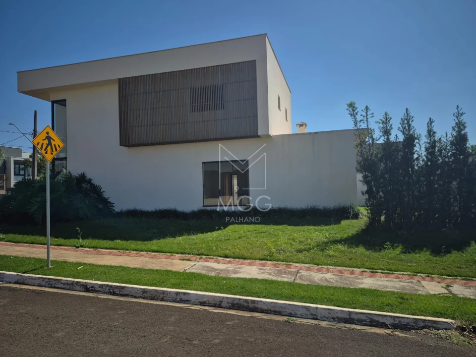 CASA A VENDA CONDOMÍNIO BELLA VITTÁ