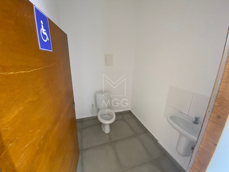 IMÓVEL COMERCIAL REBOUÇAS