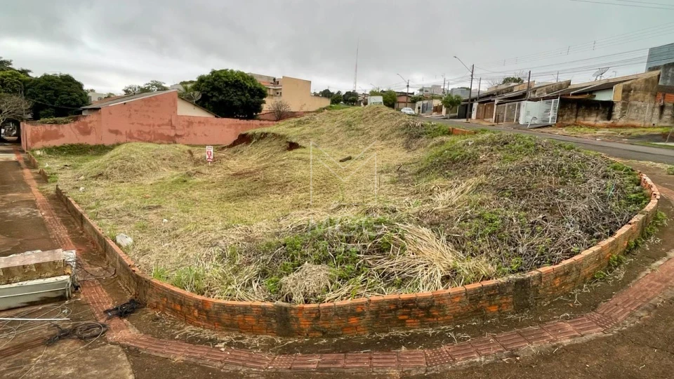TERRENO JARDIM COLUMBIA
