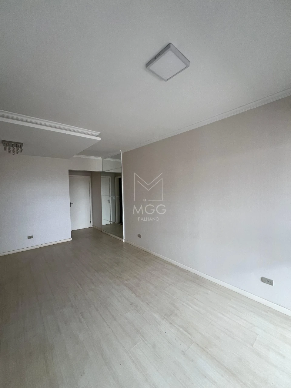 APARTAMENTO EDIFÍCIO PORTOBELLO