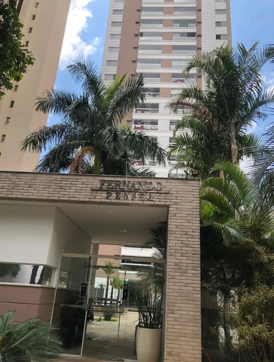APARTAMENTO EDIFÍCIO FERNANDO PESSOA