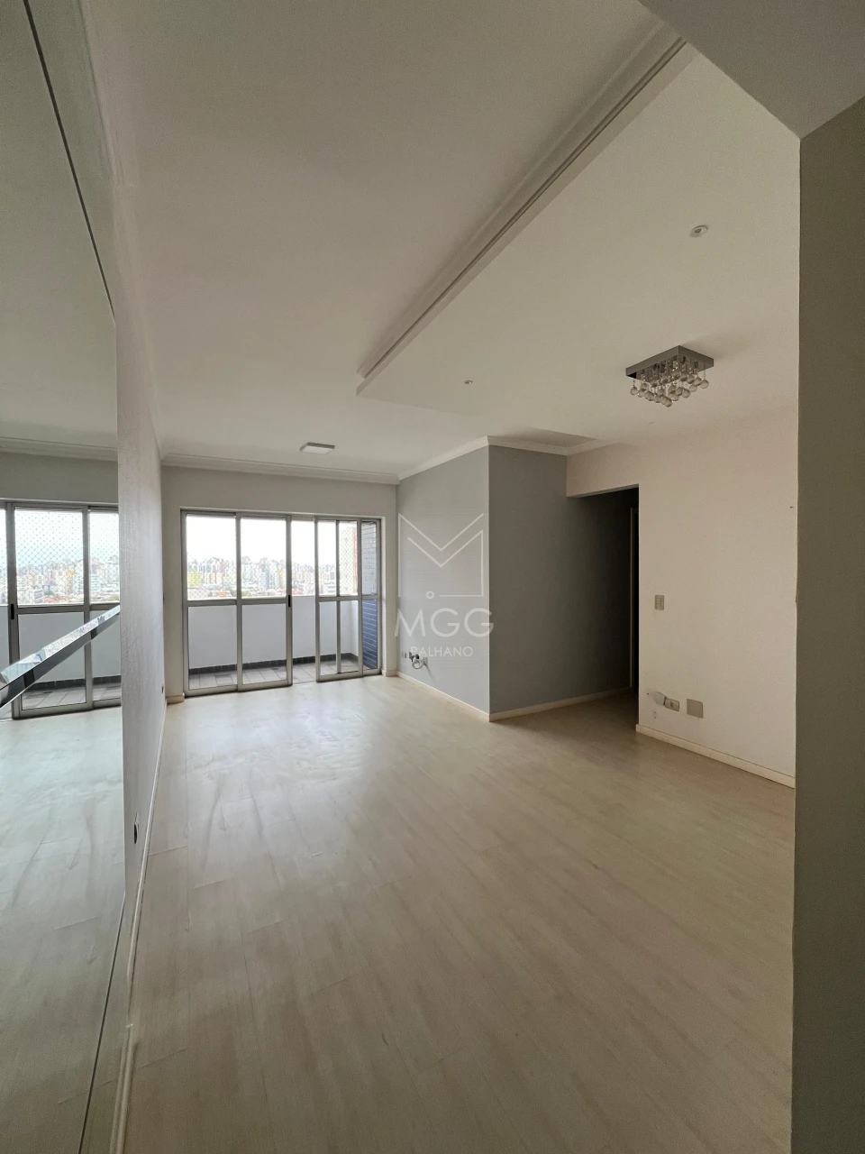 APARTAMENTO EDIFÍCIO PORTOBELLO