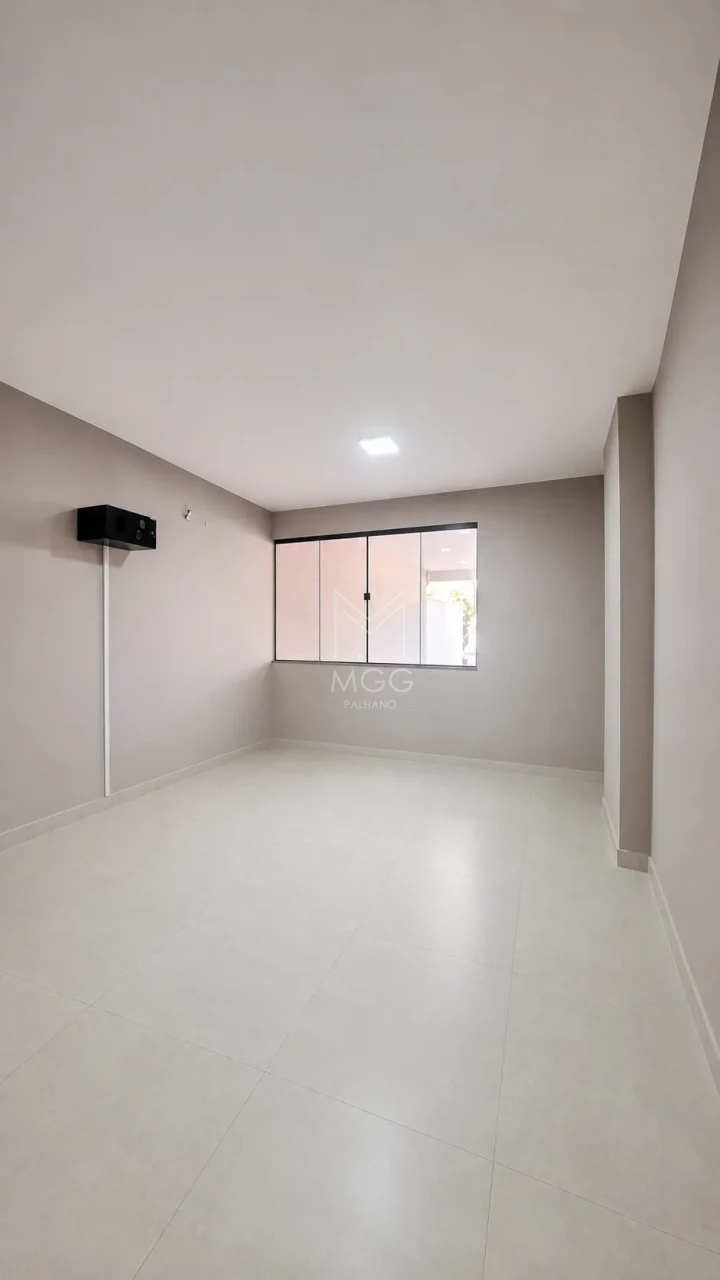PRÉDIO COMERCIAL