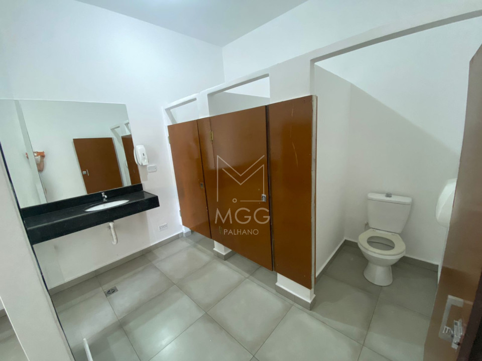 IMÓVEL COMERCIAL REBOUÇAS