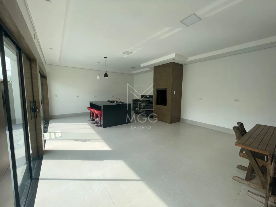 Casa à venda /bairro Brasília. zona leste. Londrina