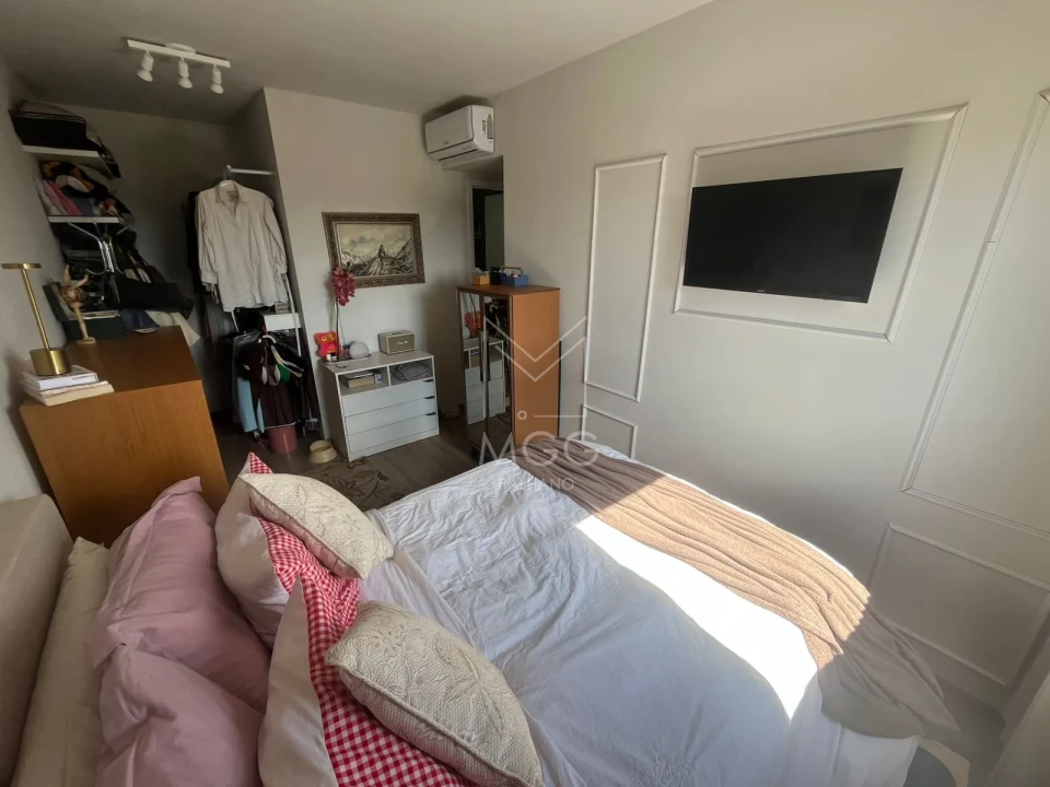 APARTAMENTO EDIFÍCIO CARMEL