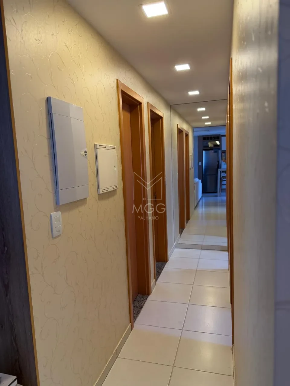 APARTAMENTO EDIFÍCIO TORRES INGLATERRA