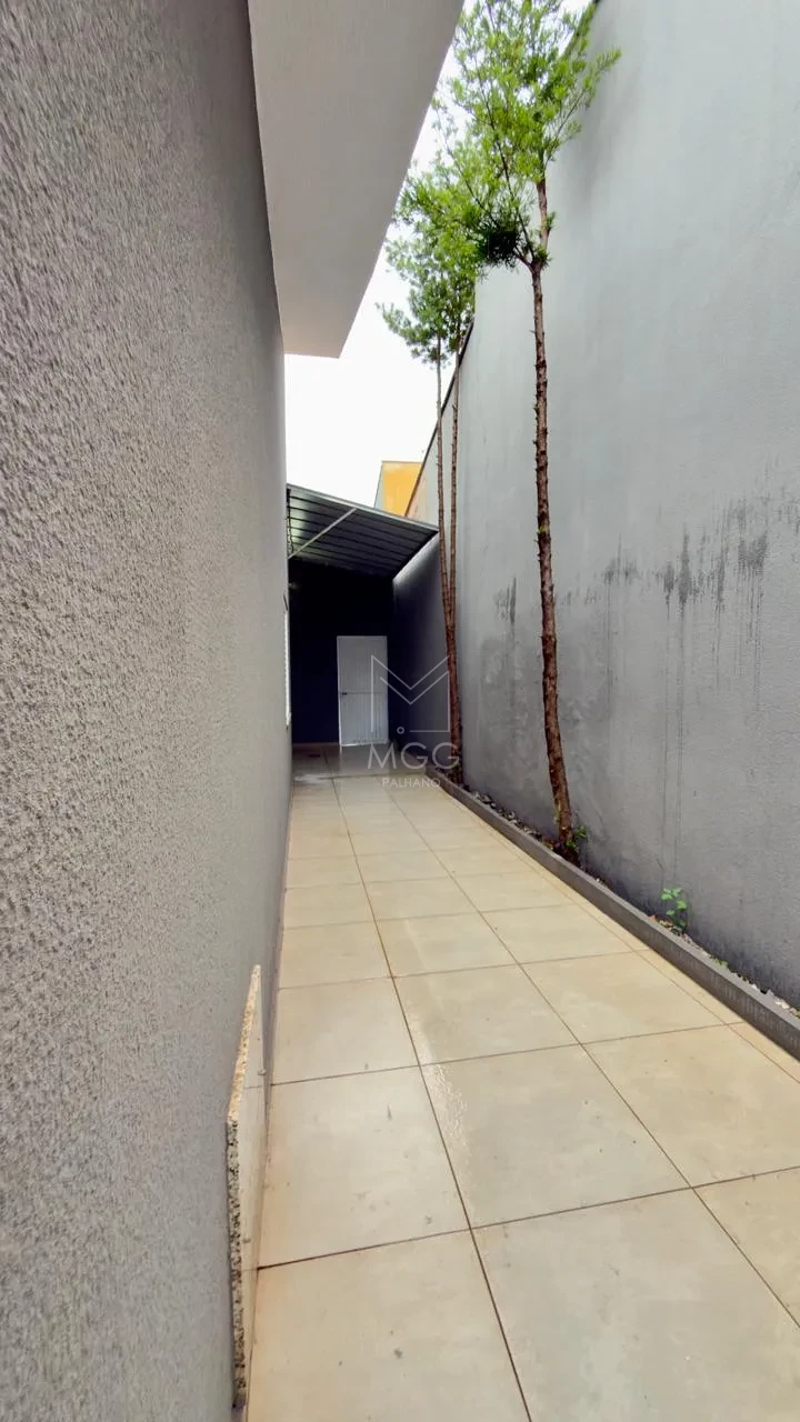 CASA À VENDA EM CAMBÉ