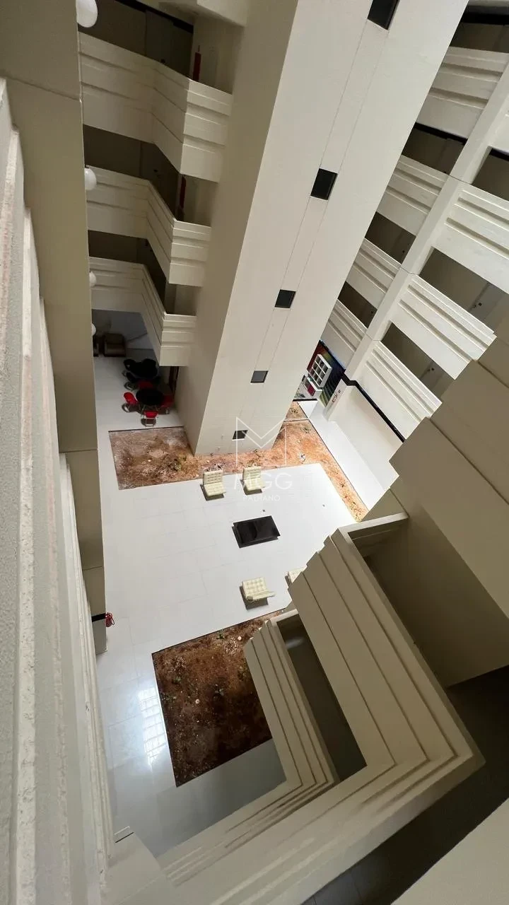 APARTAMENTO EDIFÍCIO JARDIM DE ESTER