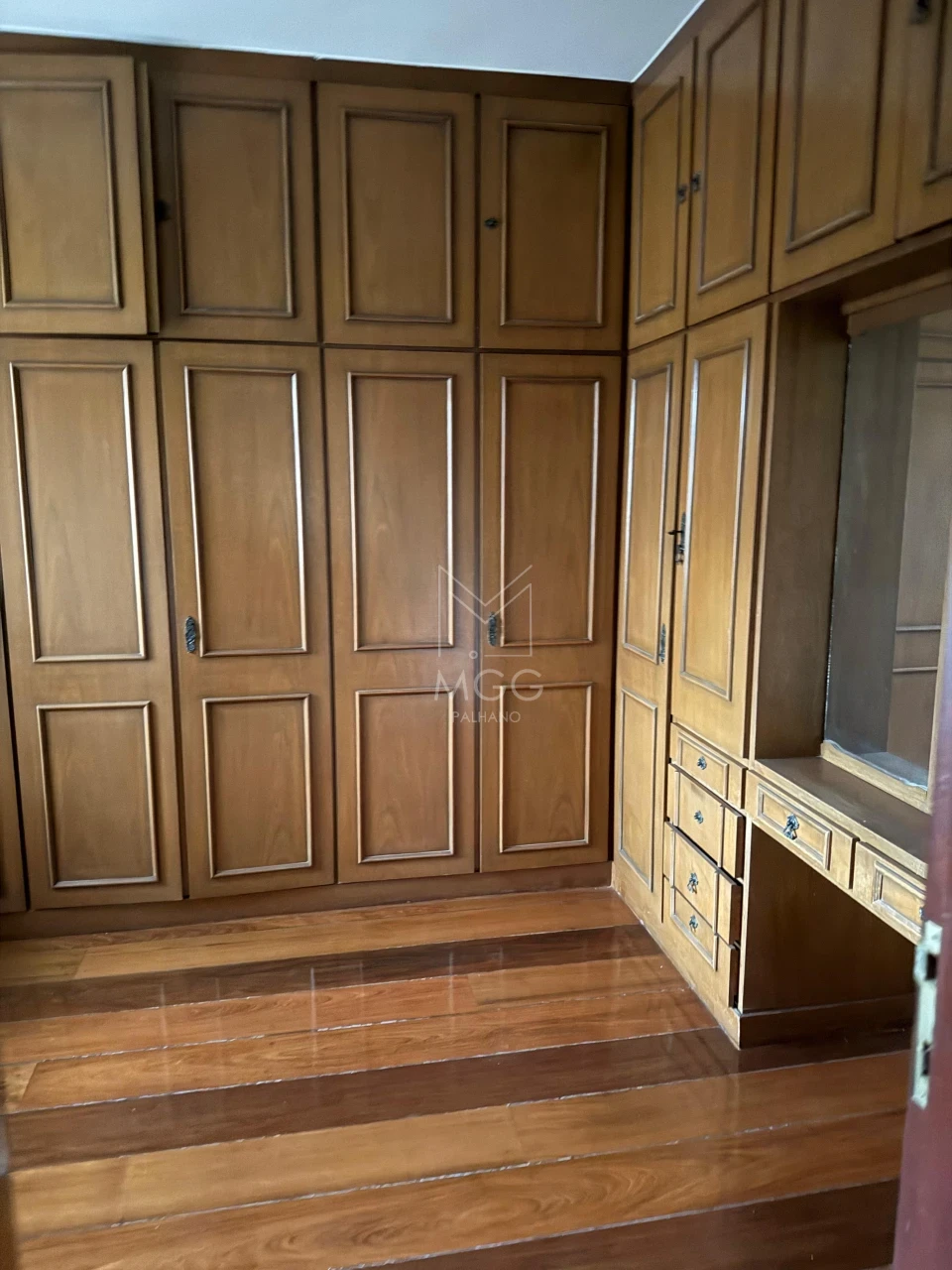 Casa na Rua Deputado Nilson Ribas, nº 1173