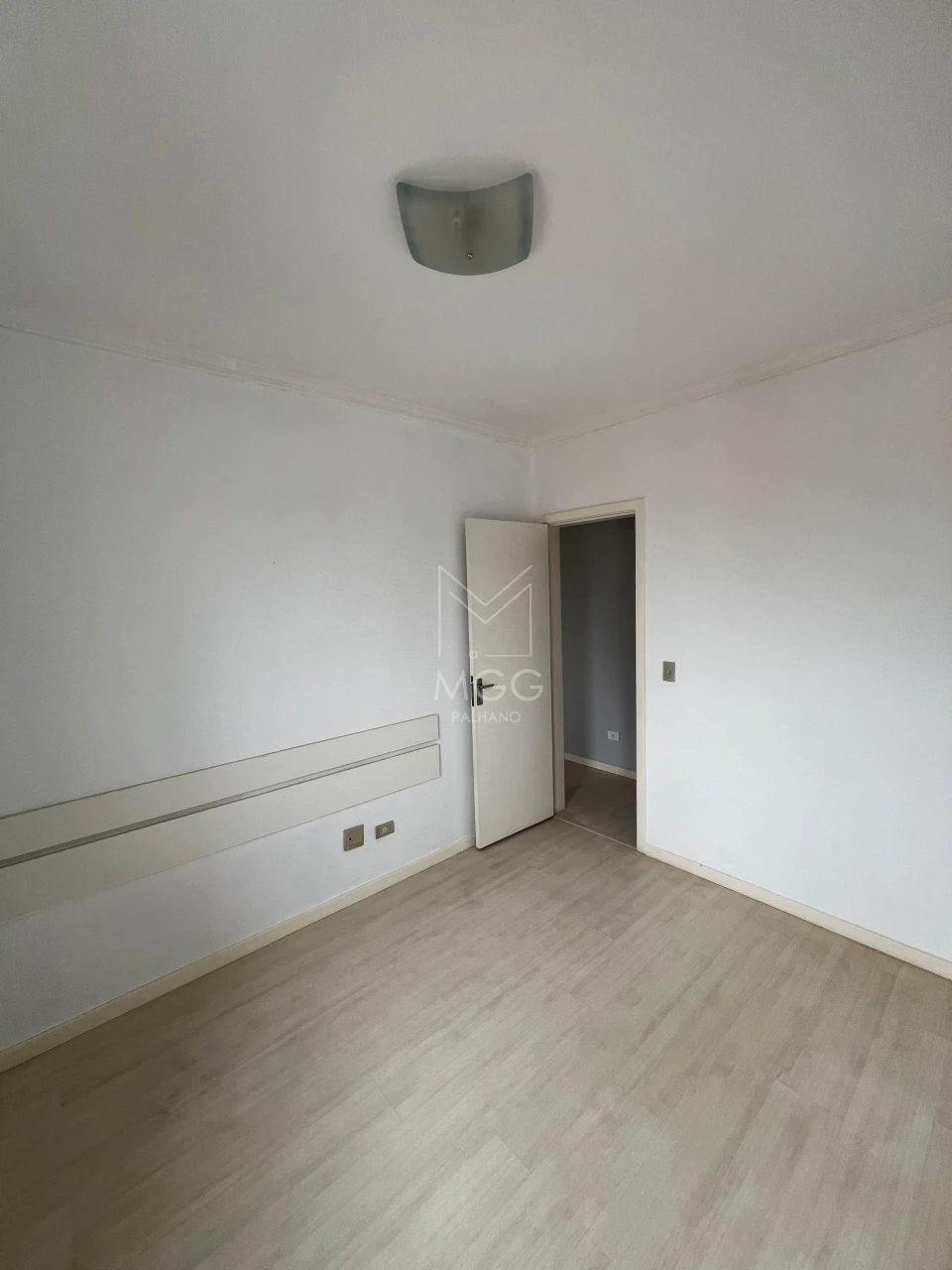 APARTAMENTO EDIFÍCIO PORTOBELLO