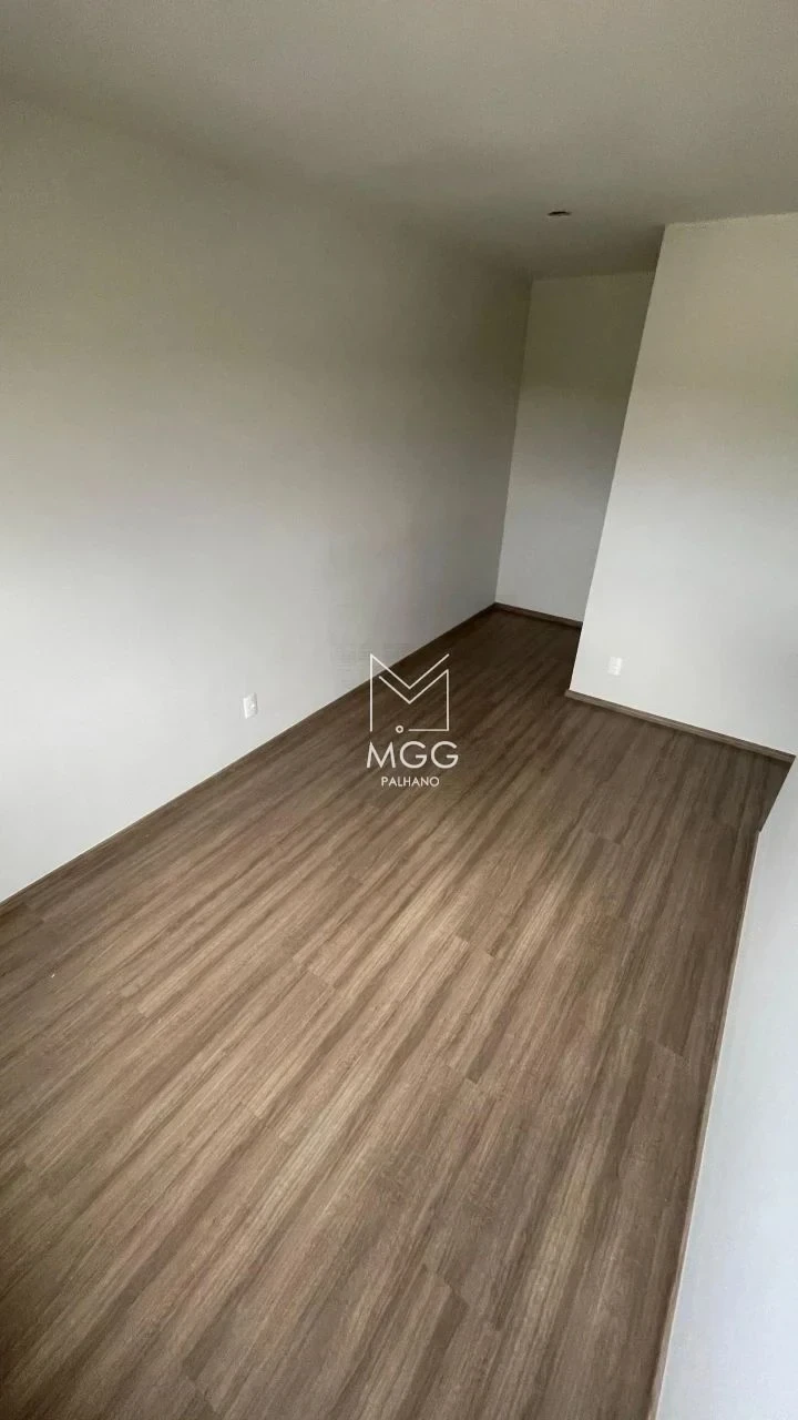 APARTAMENTO EDIFÍCIO CARMEL