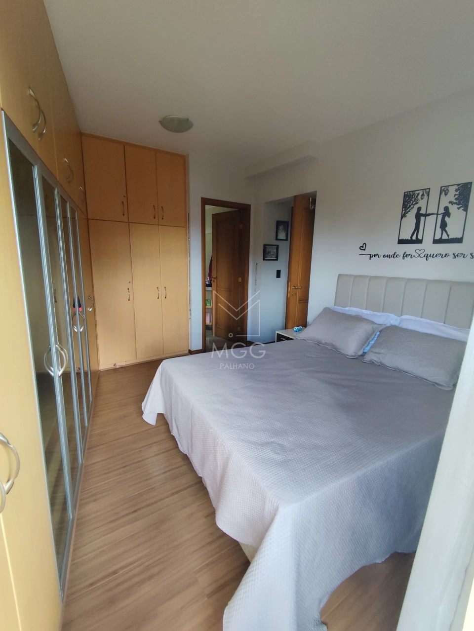 Condomínio Four Seasons Residence