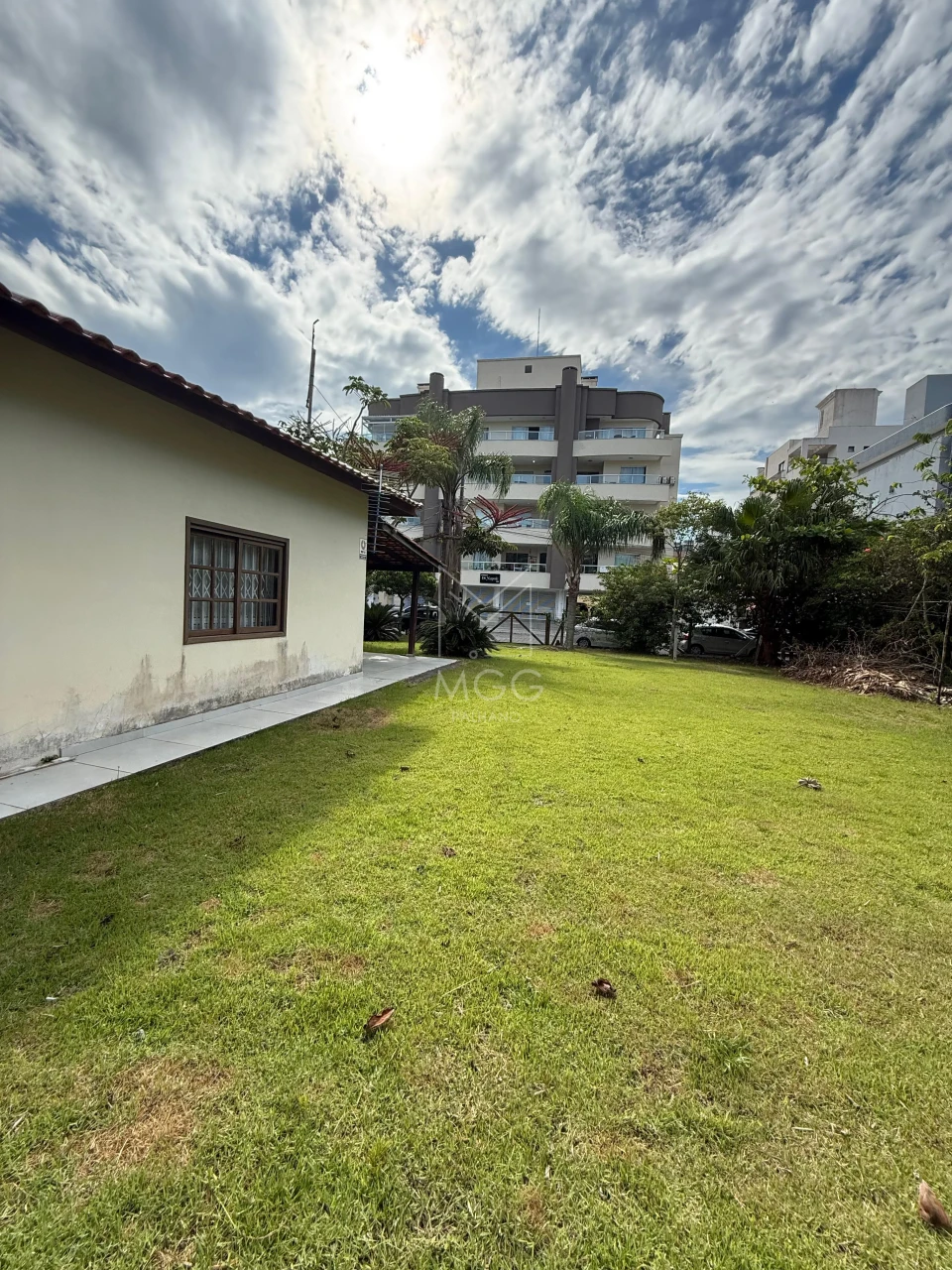 2 Terrenos - Bombinhas